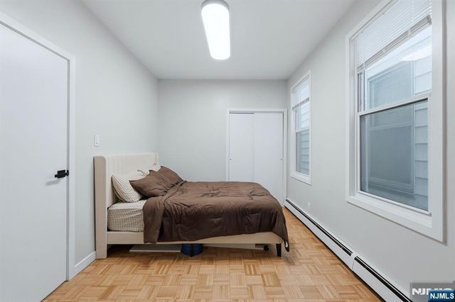 42 Lawrence Street, Bloomfield, NJ 07003
