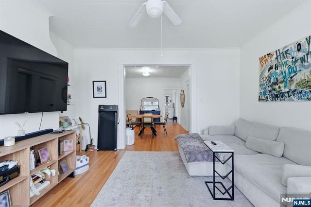 42 Lawrence Street, Bloomfield, NJ 07003