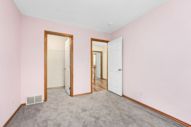 8205 E Sommerset Dr, Spokane, WA 99217