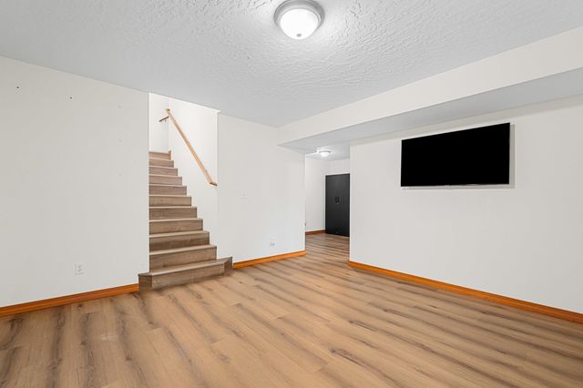 8205 E Sommerset Dr, Spokane, WA 99217