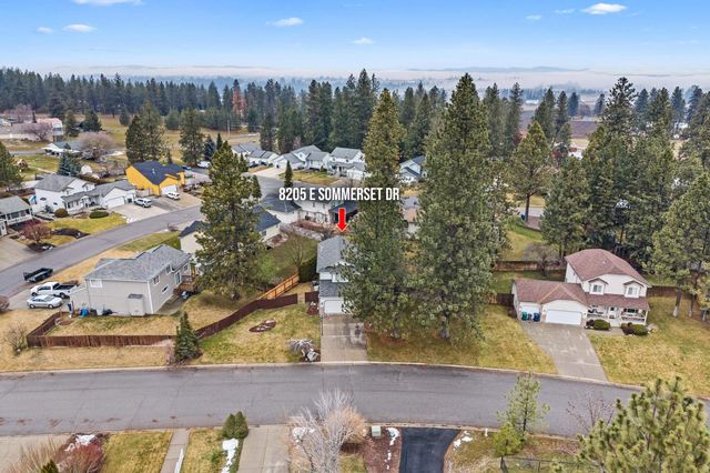 8205 E Sommerset Dr, Spokane, WA 99217