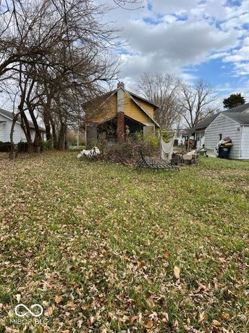 2321 Fairview Street, Anderson, IN 46016