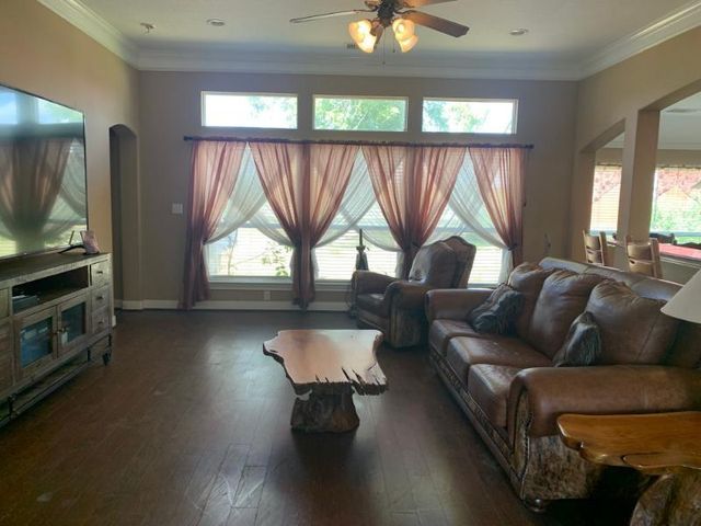 530 N Gum Gull School Road, Crosby, TX 77532