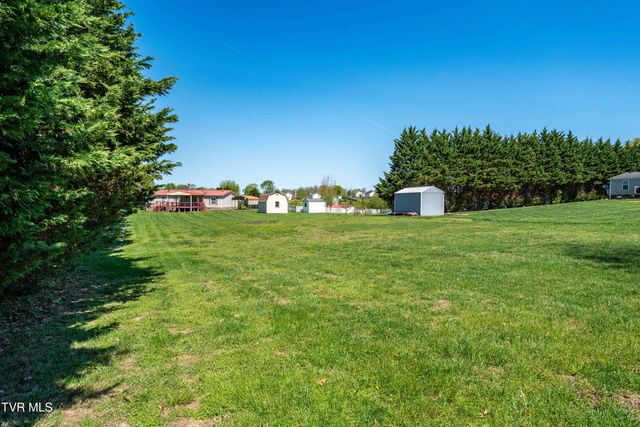 250 Douglas Chapel Road, Jonesborough, TN 37659