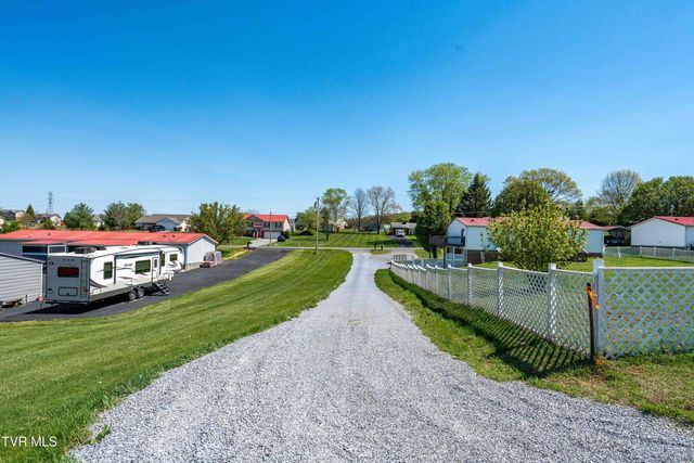 250 Douglas Chapel Road, Jonesborough, TN 37659