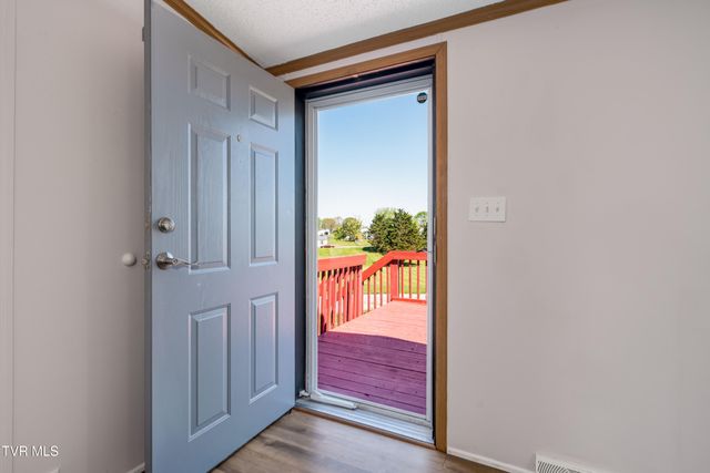 250 Douglas Chapel Road, Jonesborough, TN 37659