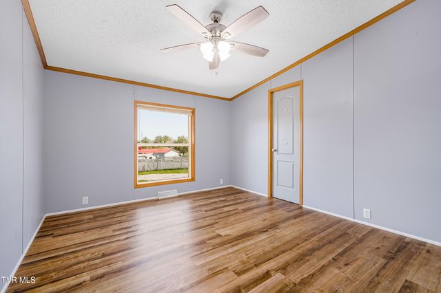 250 Douglas Chapel Road, Jonesborough, TN 37659