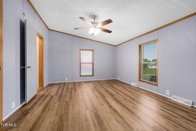 250 Douglas Chapel Road, Jonesborough, TN 37659
