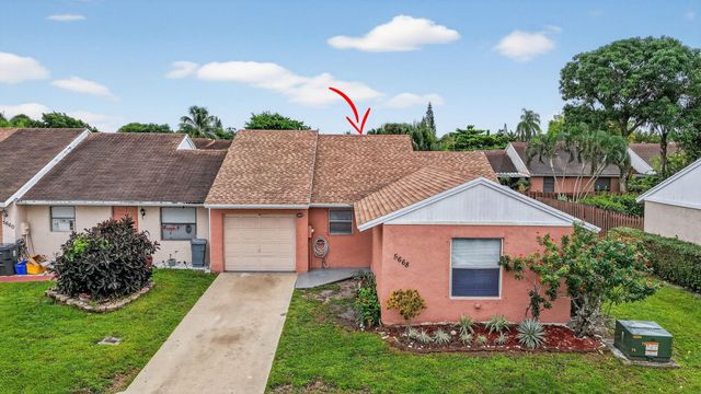 5668 Waltham Way, Lake Worth, FL 33463