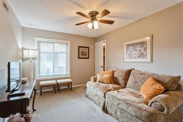 15721 Orlan Brook Drive 88, Orland Park, IL 60462