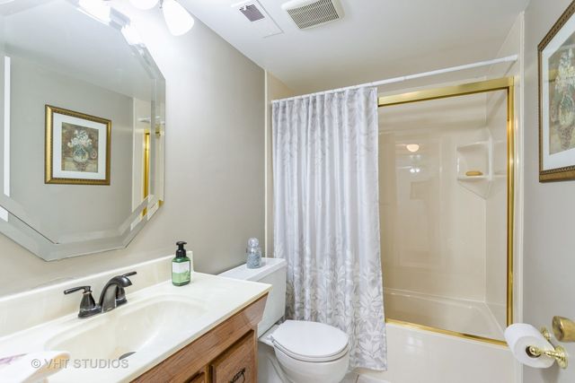 15721 Orlan Brook Drive 88, Orland Park, IL 60462