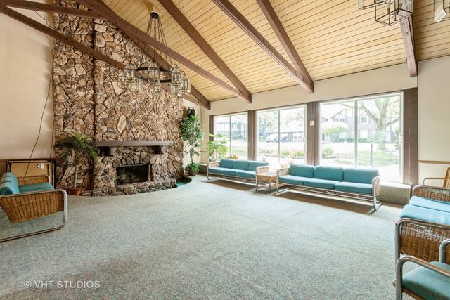 15721 Orlan Brook Drive 88, Orland Park, IL 60462