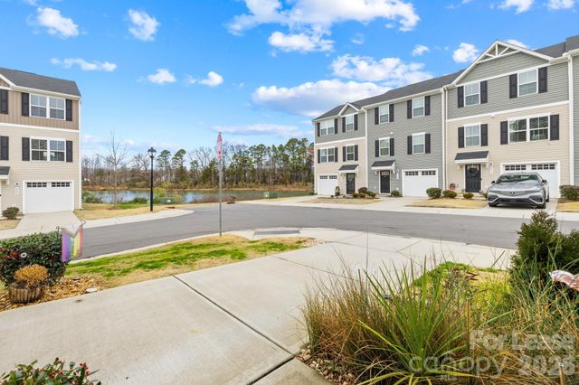 6312 Cutwater Circle, Charlotte, NC 28269