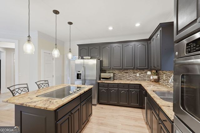 440 Oakleaf Trail, Suwanee, GA 30024