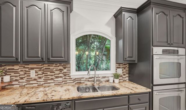 440 Oakleaf Trail, Suwanee, GA 30024