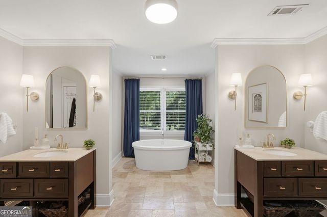 440 Oakleaf Trail, Suwanee, GA 30024