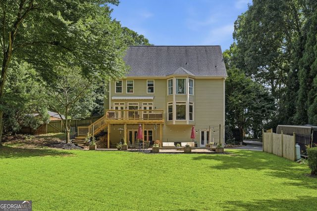 440 Oakleaf Trail, Suwanee, GA 30024