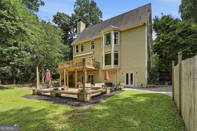 440 Oakleaf Trail, Suwanee, GA 30024