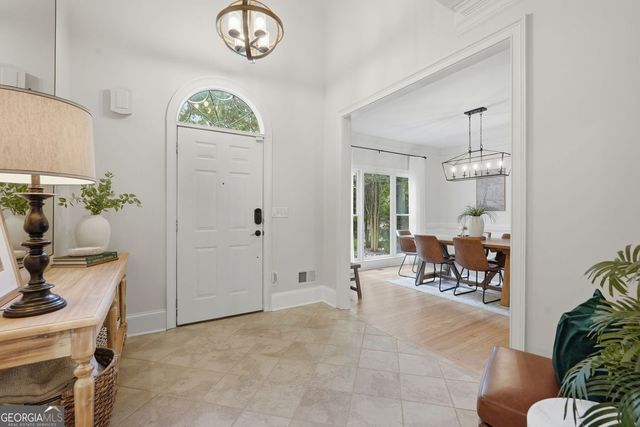 440 Oakleaf Trail, Suwanee, GA 30024