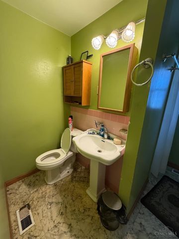 705 Converse Drive, Forest Park, OH 45240