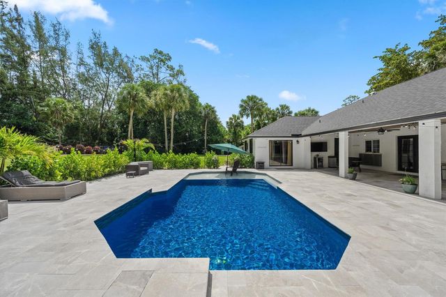 13275 Garwood Court, Wellington, FL 33414