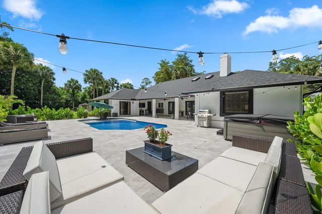 13275 Garwood Court, Wellington, FL 33414
