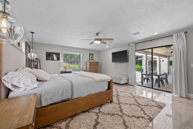 13275 Garwood Court, Wellington, FL 33414