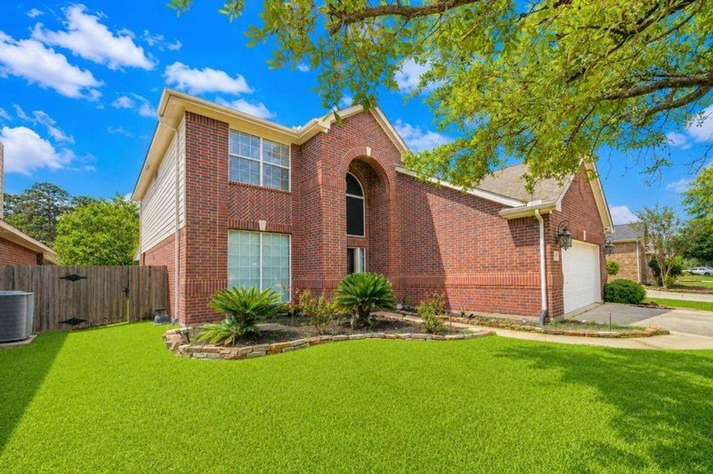 21819 Hannover Village Drive, Spring, TX 77388