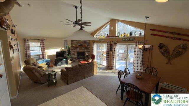 223 Petrarch Trail, Penn Forest Twp, PA 18210