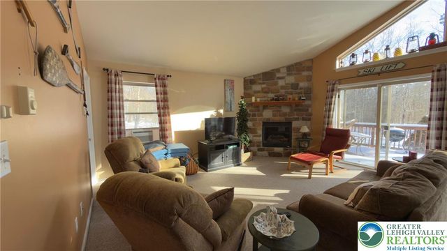 223 Petrarch Trail, Penn Forest Twp, PA 18210