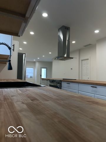 1005 W 25th Street, Indianapolis, IN 46208