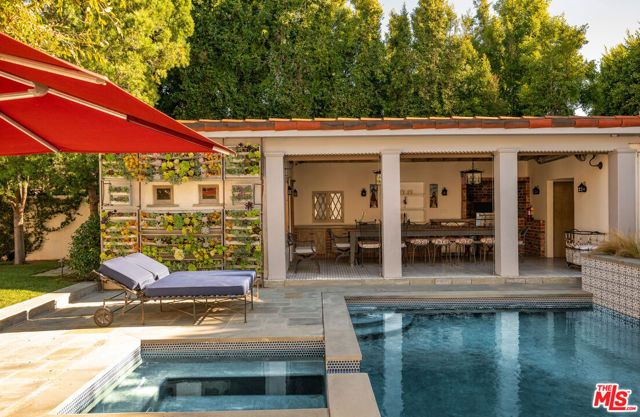 523 N Beverly Drive, Beverly Hills, CA 90210