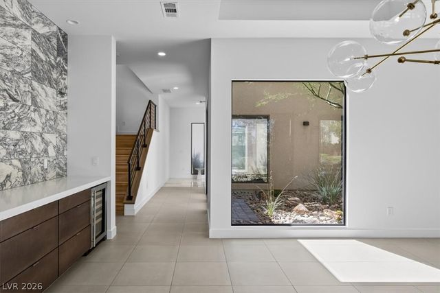 24 Garden Rain Drive, Las Vegas, NV 89135