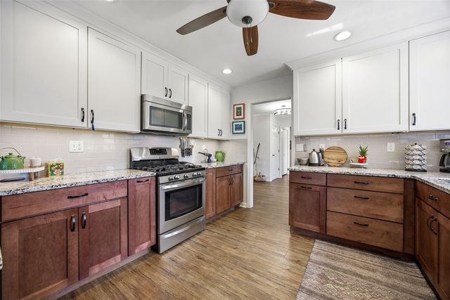 182 Ryecroft SE, Cedar Rapids, IA 52403