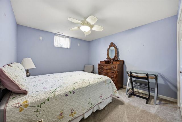 182 Ryecroft SE, Cedar Rapids, IA 52403
