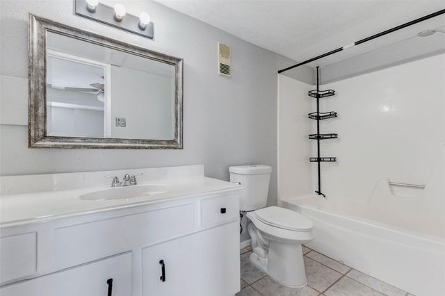 3901 Woodchase Drive 36, Houston, TX 77042