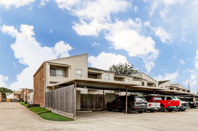 3901 Woodchase Drive 36, Houston, TX 77042