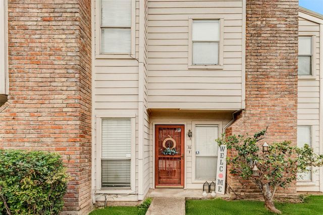 3901 Woodchase Drive 36, Houston, TX 77042