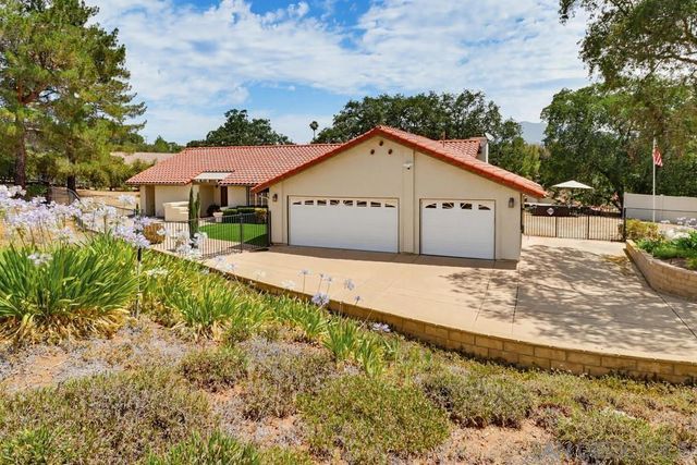 2577 Camino Narciso, Alpine, CA 91901