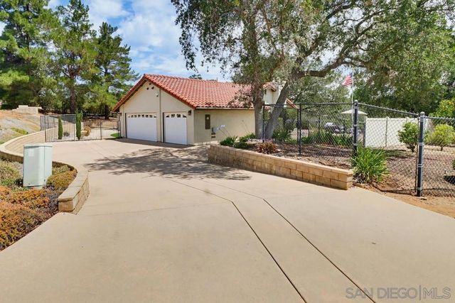 2577 Camino Narciso, Alpine, CA 91901