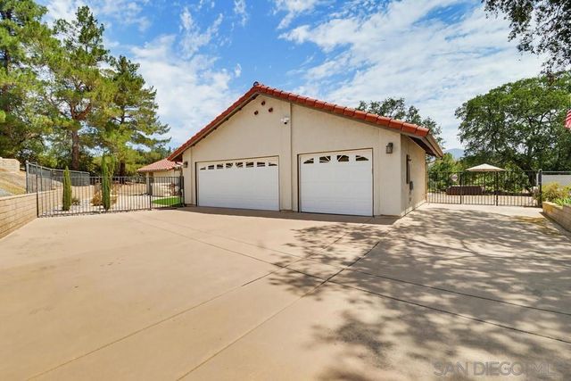2577 Camino Narciso, Alpine, CA 91901