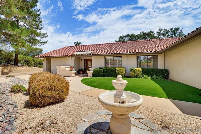 2577 Camino Narciso, Alpine, CA 91901