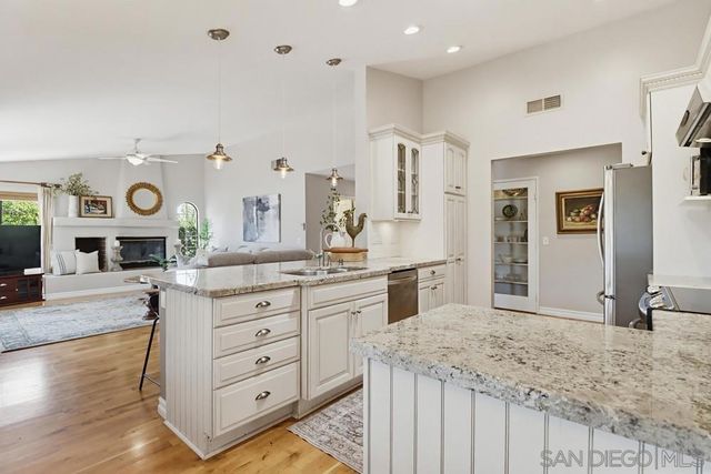 2577 Camino Narciso, Alpine, CA 91901