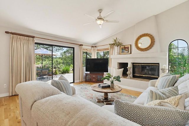 2577 Camino Narciso, Alpine, CA 91901