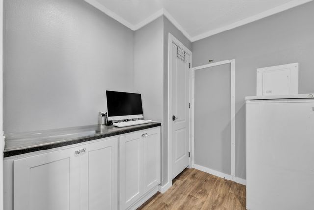 2453 S Valley Ridge Drive, Granbury, TX 76048