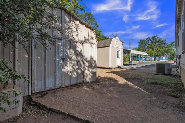 2453 S Valley Ridge Drive, Granbury, TX 76048