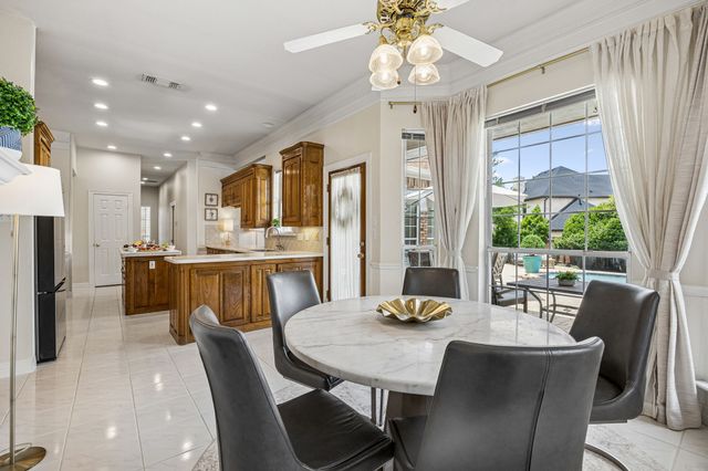 809 Newport Way, Desoto, TX 75115