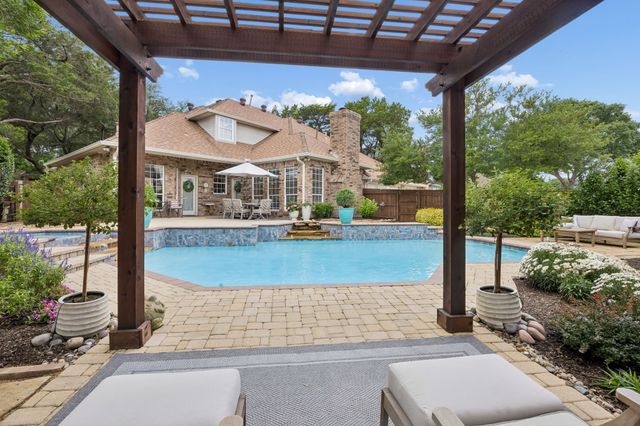 809 Newport Way, Desoto, TX 75115