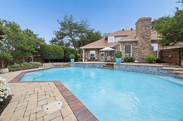 809 Newport Way, Desoto, TX 75115