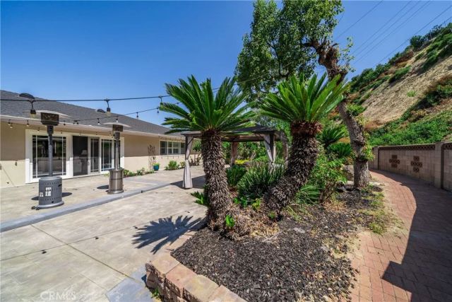 6224 Roundhill Drive, Whittier, CA 90601